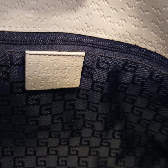 Authentic Gucci Jackie Canvas and Leather Beige Shoulder Bag $1,365 - Picture 7 of 16